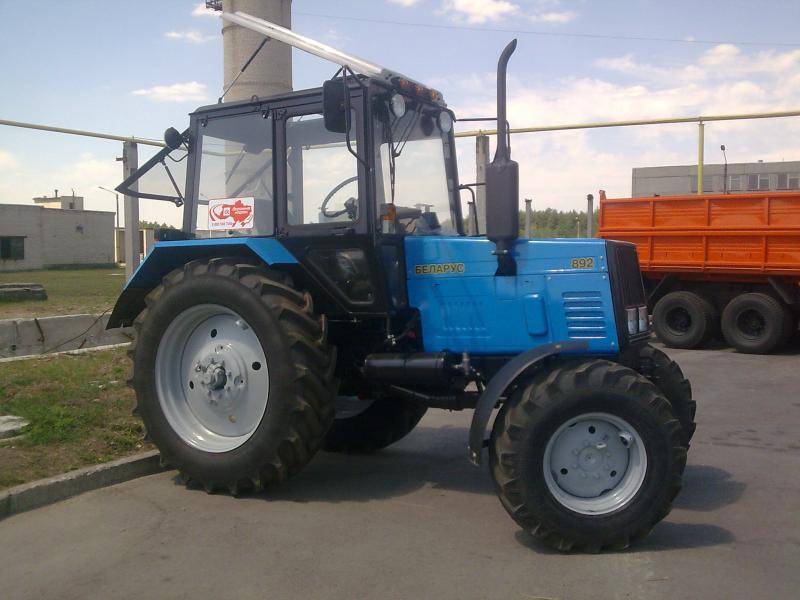 Трактор Беларус 892 - большое изображение 4
